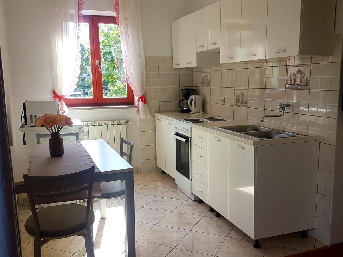 Maria Mare Apartment Rovinj Exterior photo